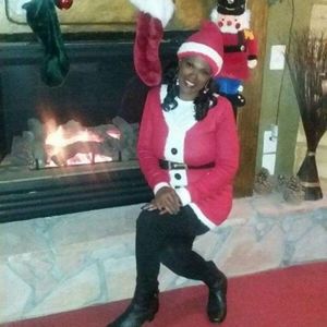 Meet your Posher, Waymona